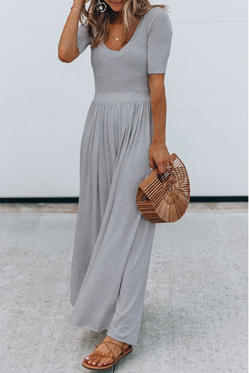 Jumpsuit met ronde hals, vleugelmouwen en hoge taille