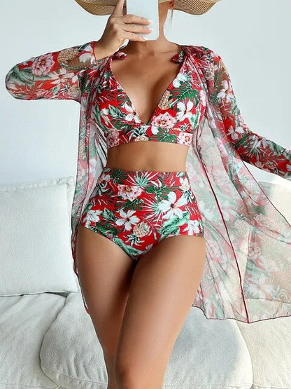 Sexy bikini met bloemenpatroon en overlay