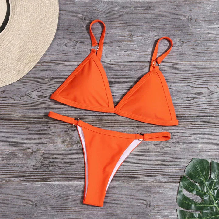 Moeiteloze en stijlvolle algemene bikini