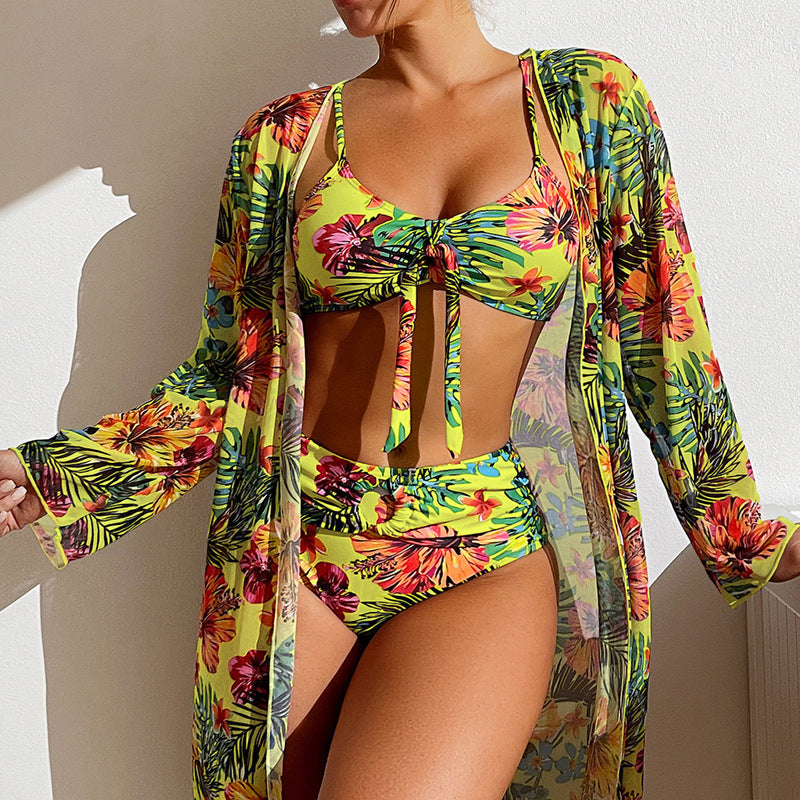 Bikini met bloemenprint en overlay