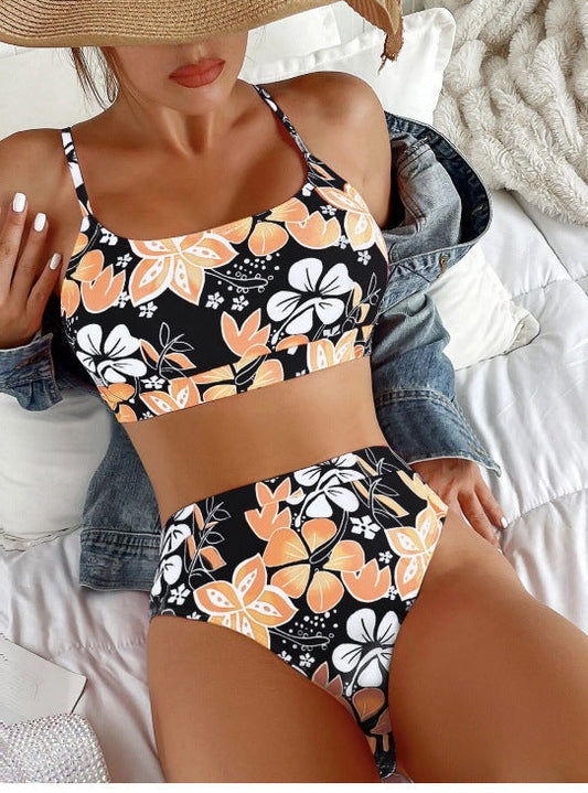 Bikini met tropische bloemen