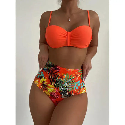 Chique bikini met hoge taille en bloemmotief