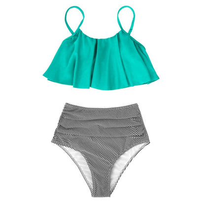 Kleurrijke bikini met ruches