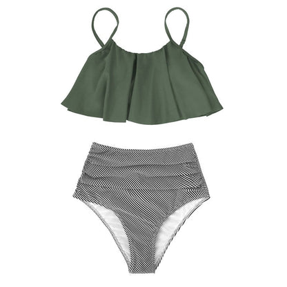 Kleurrijke bikini met ruches