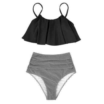 Kleurrijke bikini met ruches